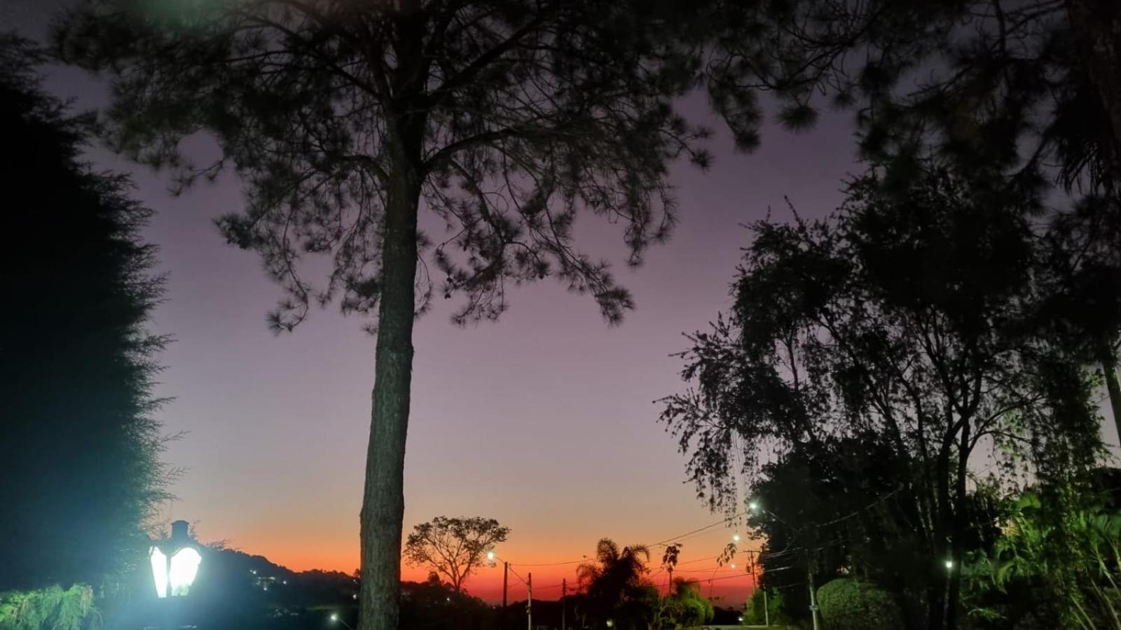 Chales Por Do Sol 세라니그라 외부 사진